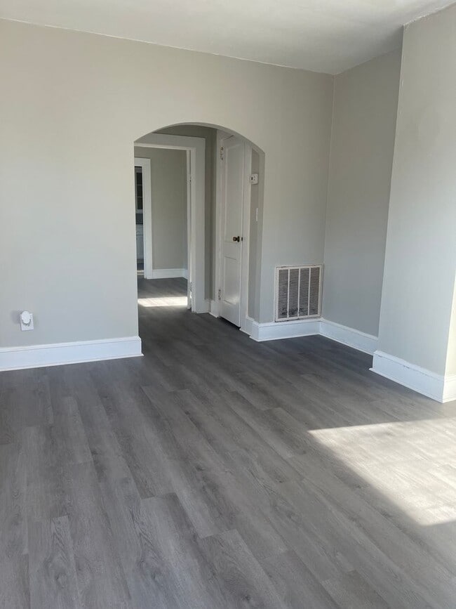 Building Photo - 108 Brainerd Ave Fayetteville, NC 28301