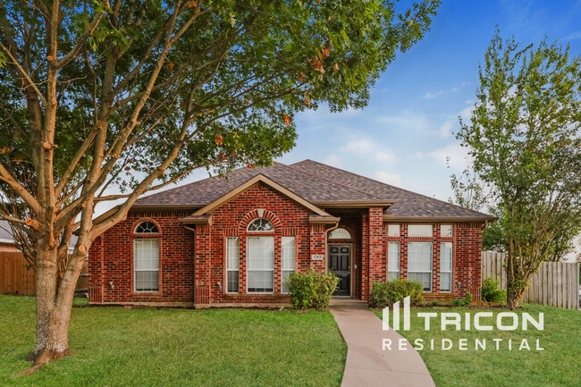 Building Photo - 1362 Meadow Creek Dr