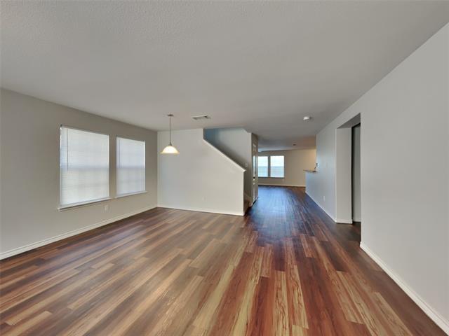 Building Photo - 1457 Mission Hills Ln