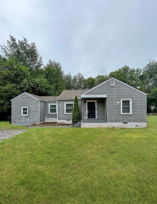 Primary Photo - 511 4th Ave