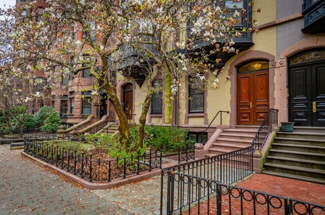 Foto del edificio - 265 Beacon St