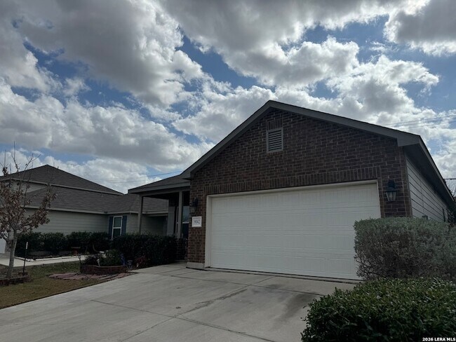 Building Photo - 9042 Halbert Falls