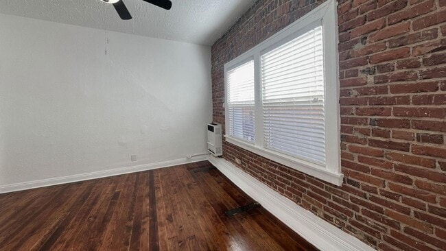 Interior Photo - Leeward Apts...New York Style..Gorgeous Newly Remodeled!