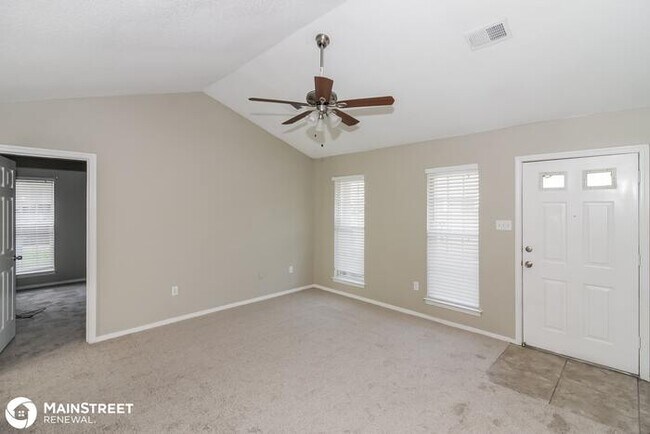 Foto del edificio - 10737 Oak Leaf Dr, Olive Branch, MS 38654