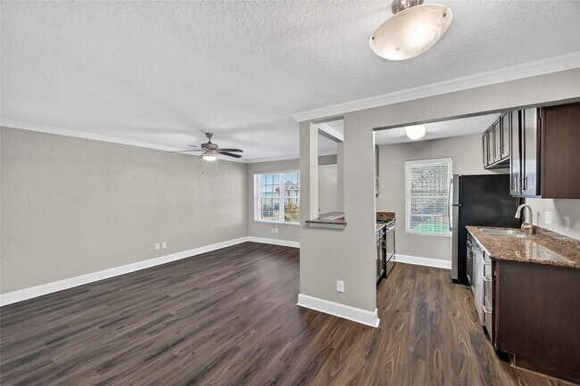 Foto del edificio - 4101 E NASA Pkwy