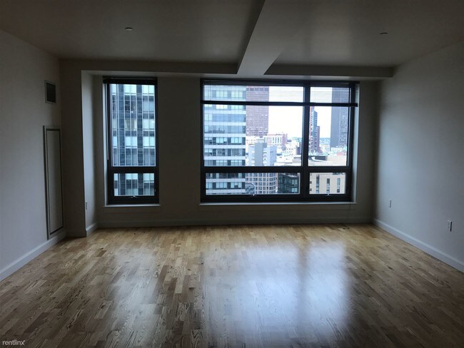 Building Photo - 2 br, 2 bath Apartment - 680 Washington St