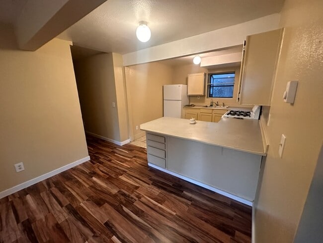 Kitchen - 8616 14th Ave S