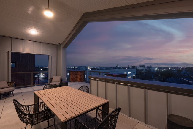 Sky Lounge - Residences at Grayson Heights