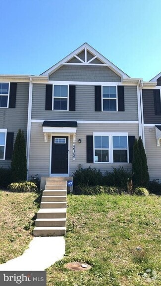 Building Photo - 46350 Creeping Primrose Ln