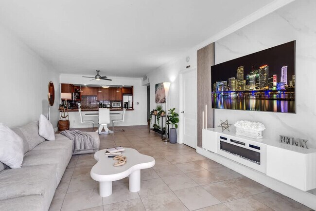 Building Photo - 19370 Collins Ave