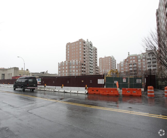 Oceana Apartments in Brooklyn, NY