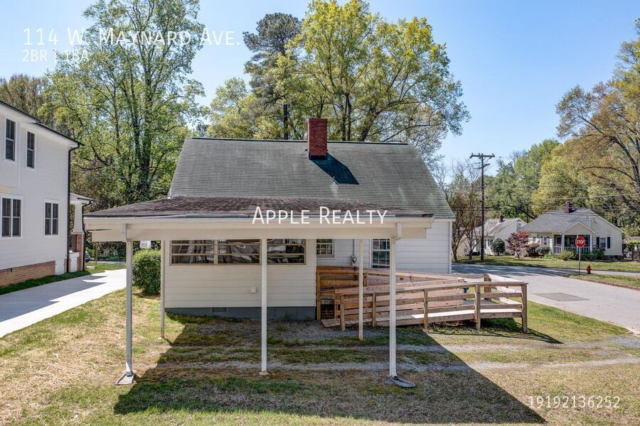 Foto principal - 114 W Maynard Ave
