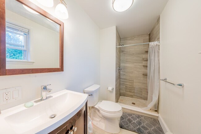 Foto del edificio - 395 Washington St