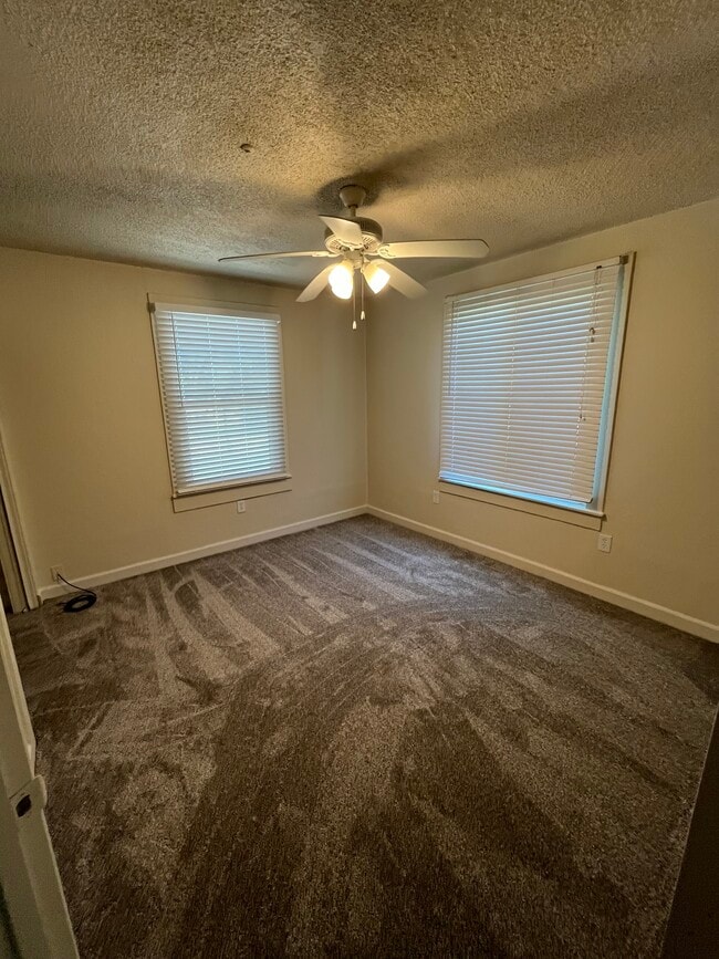 Building Photo - 4286 Road 22