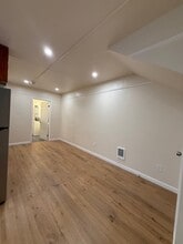 Building Photo - 702 Baker St