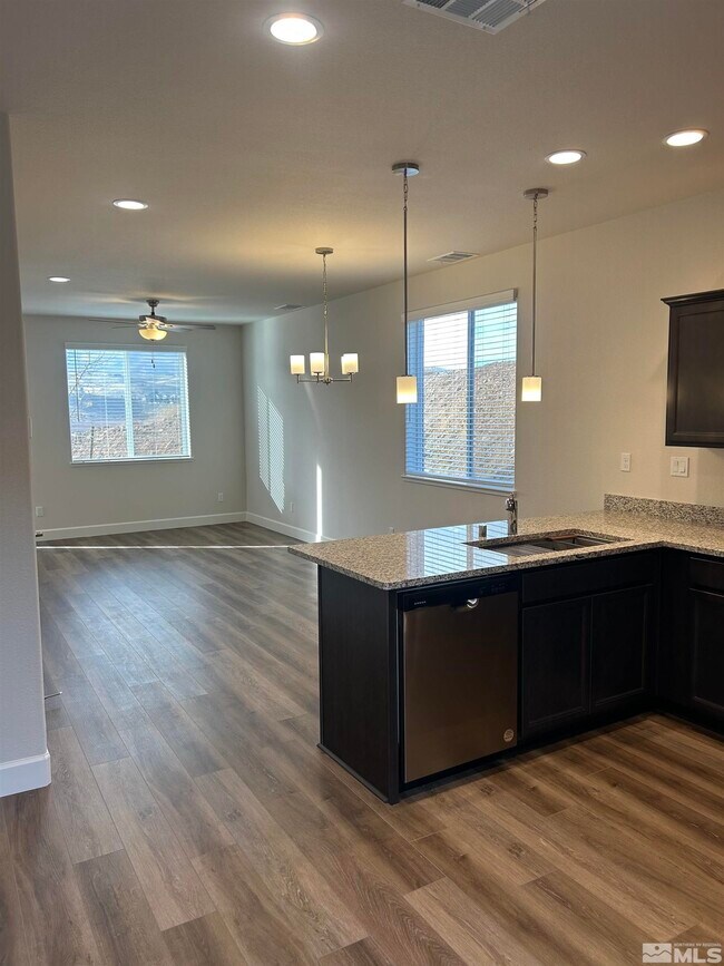 Foto del edificio - 3530 Downpatrick Ln