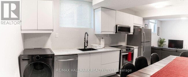 Photo du bâtiment - 43 Farrell Ave