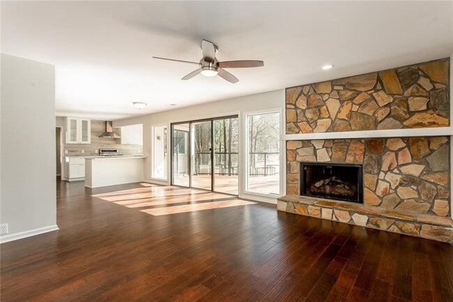 Building Photo - 820 Muirfield Trce