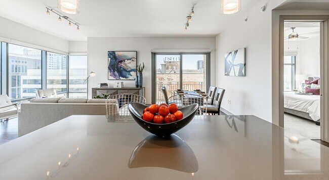 Foto del edificio - Luxury Living - Get 1 Month Free!
