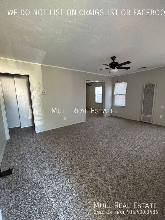 Building Photo - 1037 Tabor Dr