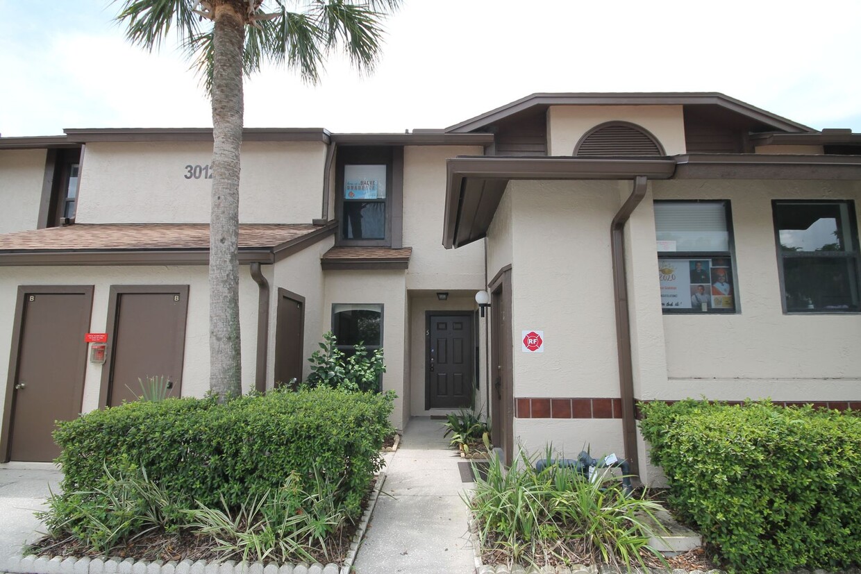 Primary Photo - Charming 2 Bedroom, 2 Bathroom Home in Orl...