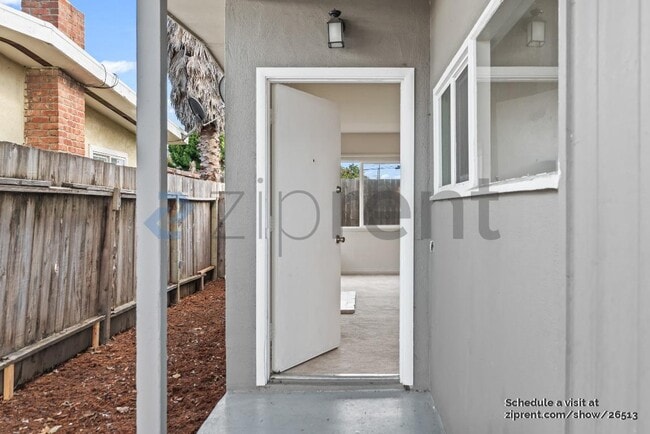Foto del edificio - 2802 Georgetown St