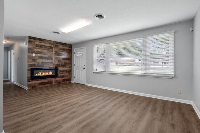 Foto del edificio - Beautiful Move-in-Ready Ranch-Style Home i...