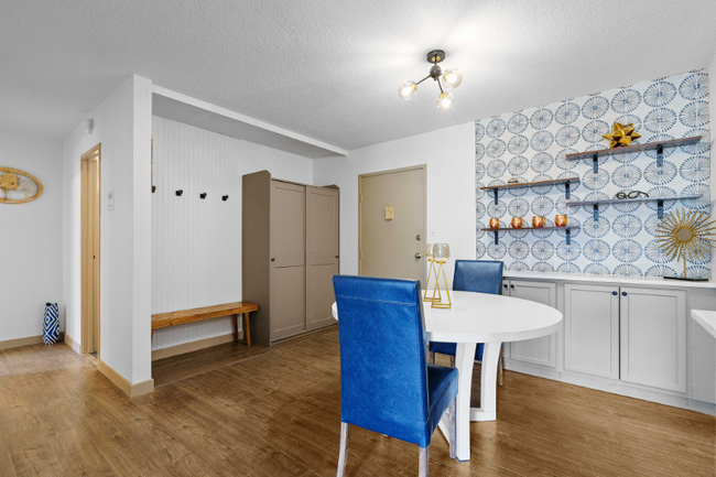 Foto del edificio - 2281 S Vaughn Way