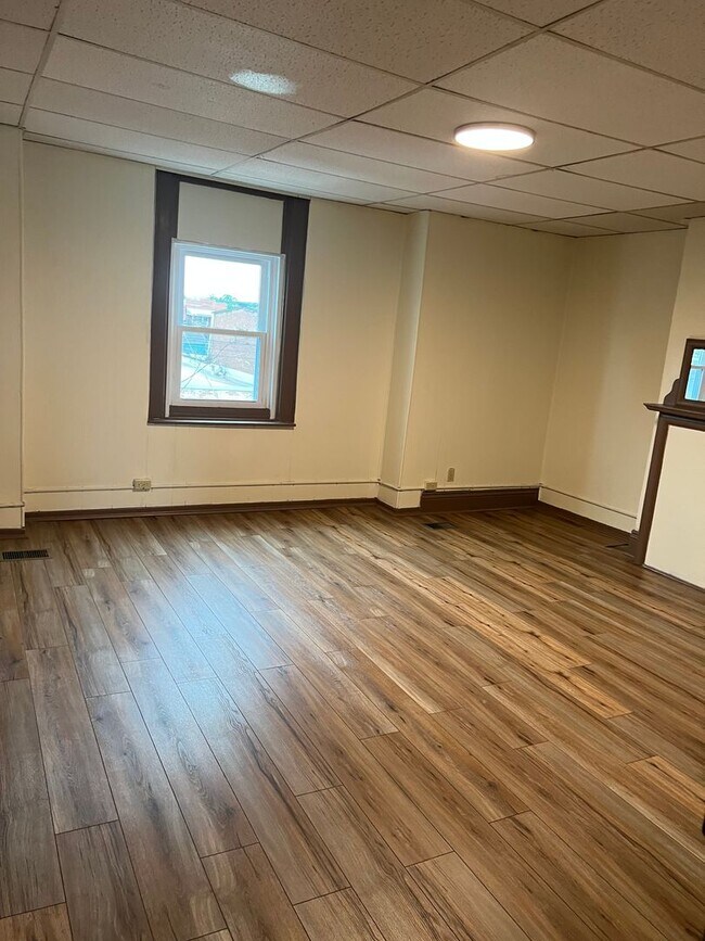 Foto del edificio - 331 Atwood St