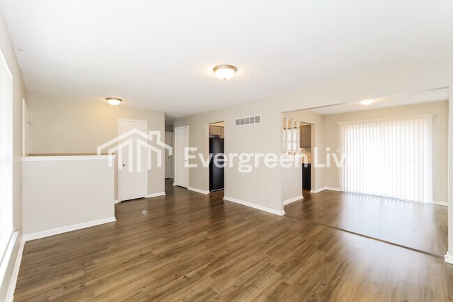 Foto del edificio - 1109 NE 9th St Terrace