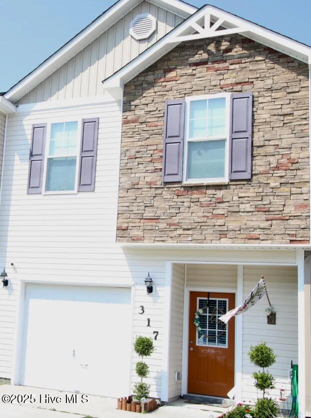 Building Photo - 317 Cedar Island Trail