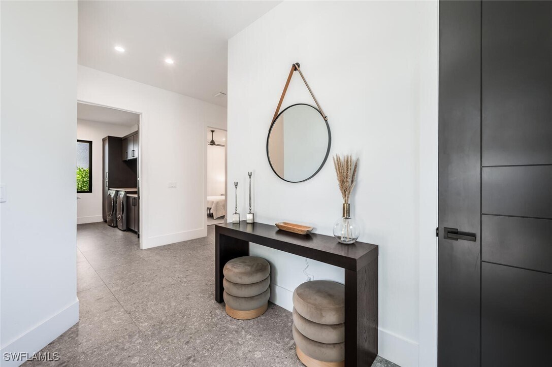 Foto principal - 2733 Van Buren Ave