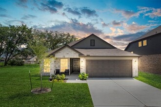 Building Photo - 11714 Glossy Oak Ln