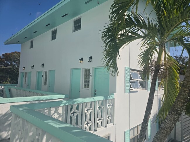 Building Photo - 421 NE 68th St
