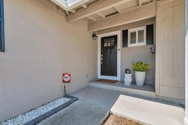 Foto del edificio - 3425 Dormer Ave