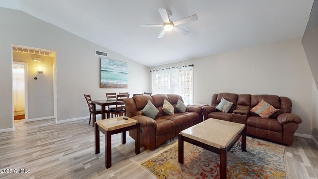 Foto del edificio - 15420 N 160th Ln