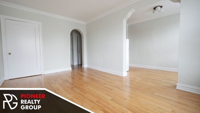 Foto del edificio - 425 W Roscoe St