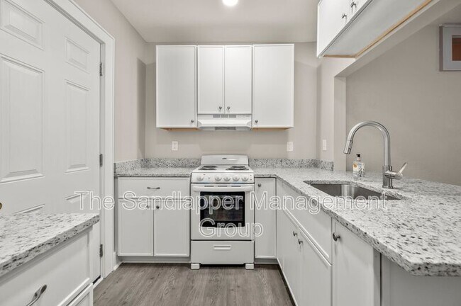 Foto del edificio - 2319 Kent Ave