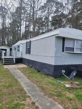 Building Photo - 1147 College Park Rd