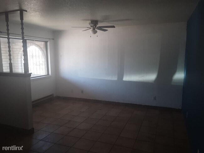Building Photo - 2901 Los Amigos Ct