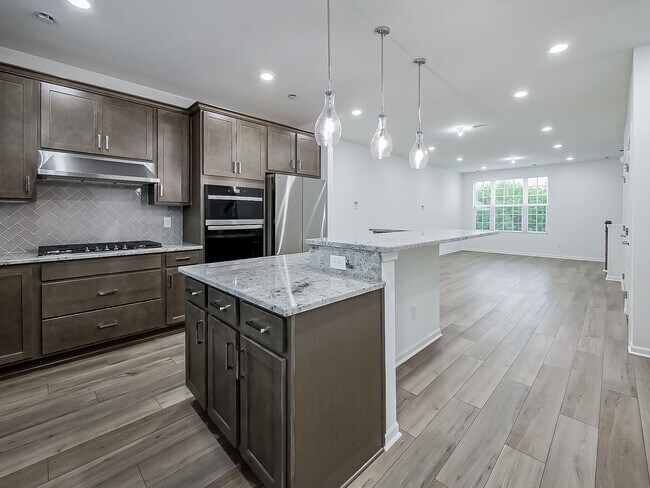 Building Photo - AVAILABLE NOW! Brand New Construction in P...
