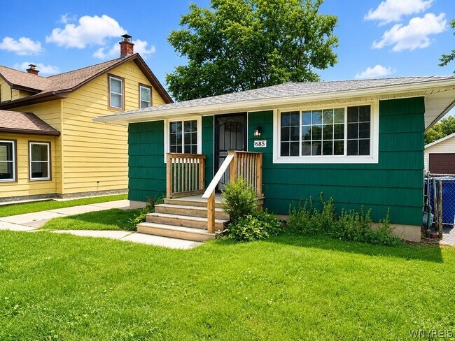 Foto del edificio - 685 Longmeadow Rd