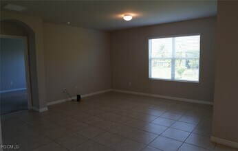 Building Photo - 1416 NW 11th St