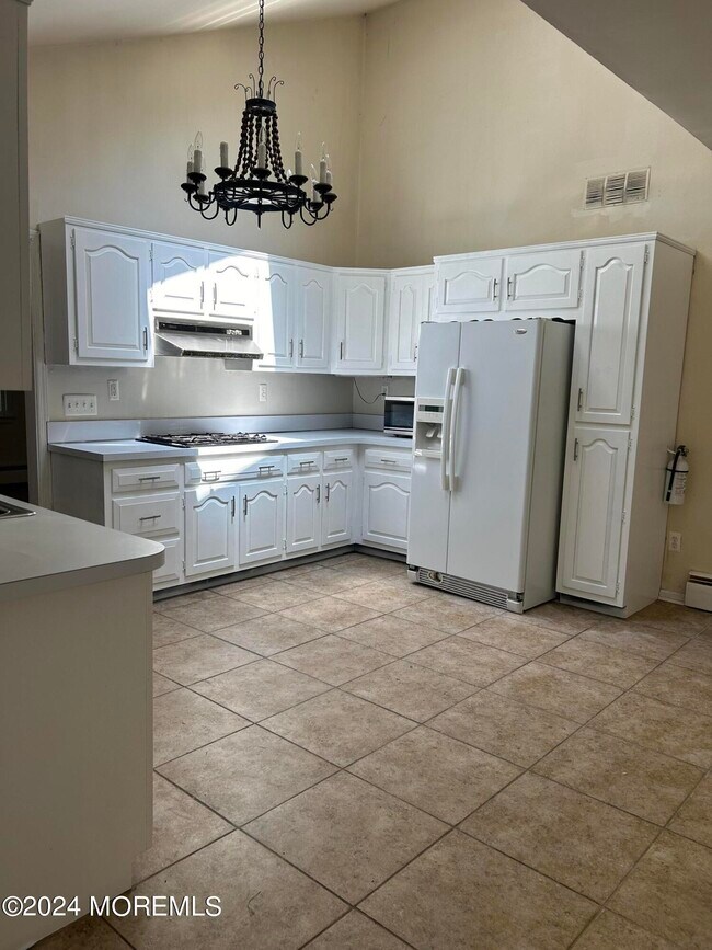 Foto del edificio - 216 Bendermere Ave