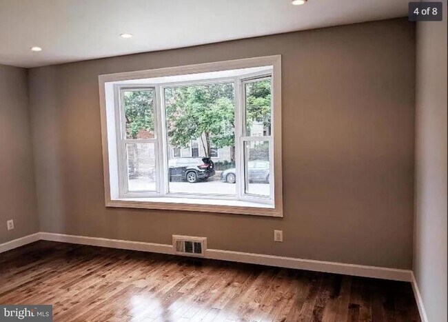 Foto del edificio - 2725 S Veitch St