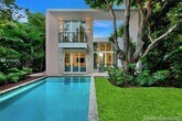 Foto principal - 335 W 46th St