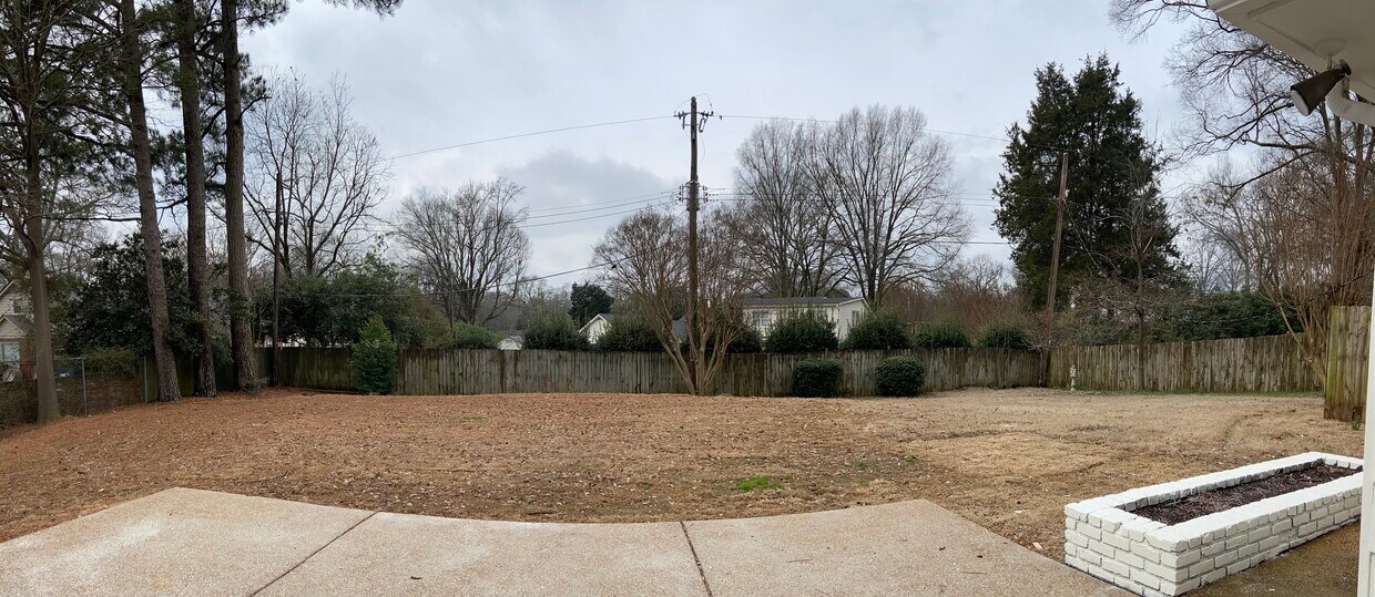 Primary Photo - 1827 Poplar Estates Pkwy