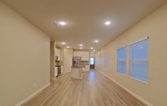 Foto del edificio - Warm, Welcoming, and Wonderfully Maintained 3-Bedroom Home