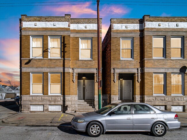 Building Photo - 2610 W 38th St