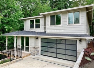 Building Photo - 12252 SW 13th Ct